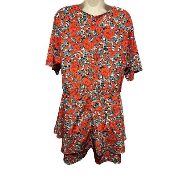Boohoo Womens Plus Size Red Floral Wrap Skort Playsuit Romper V Neck Size 20 - Picture 3 of 12